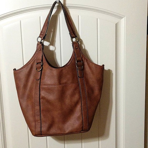 👜 Leather Shoulder Purse with Strap. Great size and convenient pockets. - Picture 12 of 12